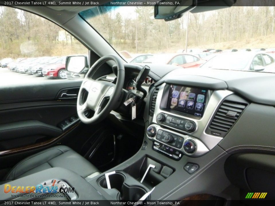 2017 Chevrolet Tahoe LT 4WD Summit White / Jet Black Photo #11