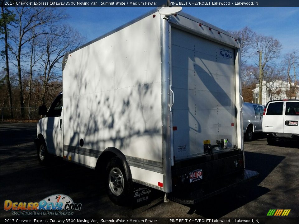 2017 Chevrolet Express Cutaway 3500 Moving Van Summit White / Medium Pewter Photo #4