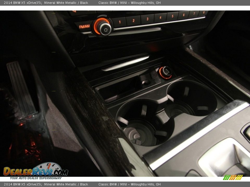 2014 BMW X5 xDrive35i Mineral White Metallic / Black Photo #17