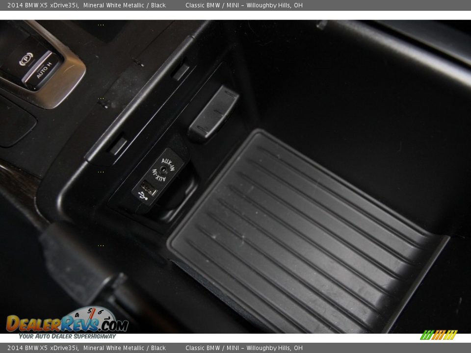 2014 BMW X5 xDrive35i Mineral White Metallic / Black Photo #22