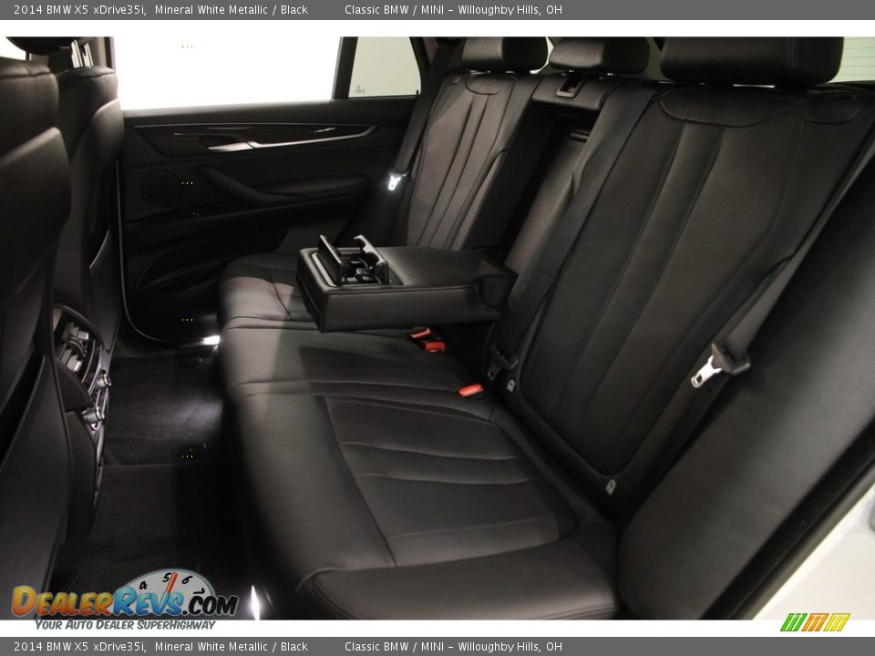 2014 BMW X5 xDrive35i Mineral White Metallic / Black Photo #26