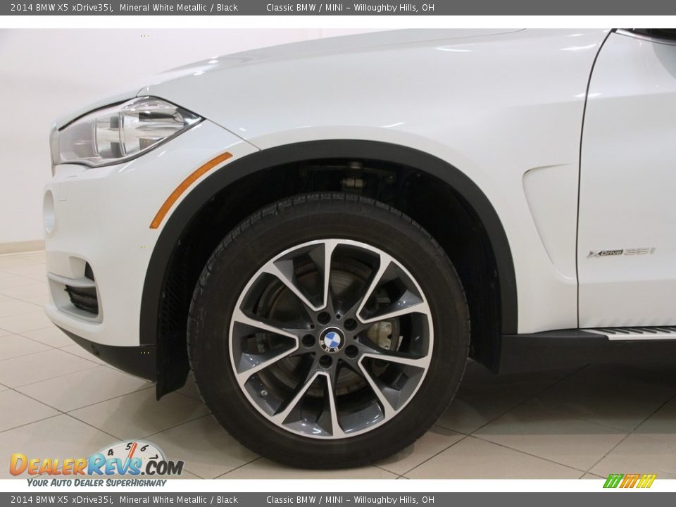 2014 BMW X5 xDrive35i Mineral White Metallic / Black Photo #31