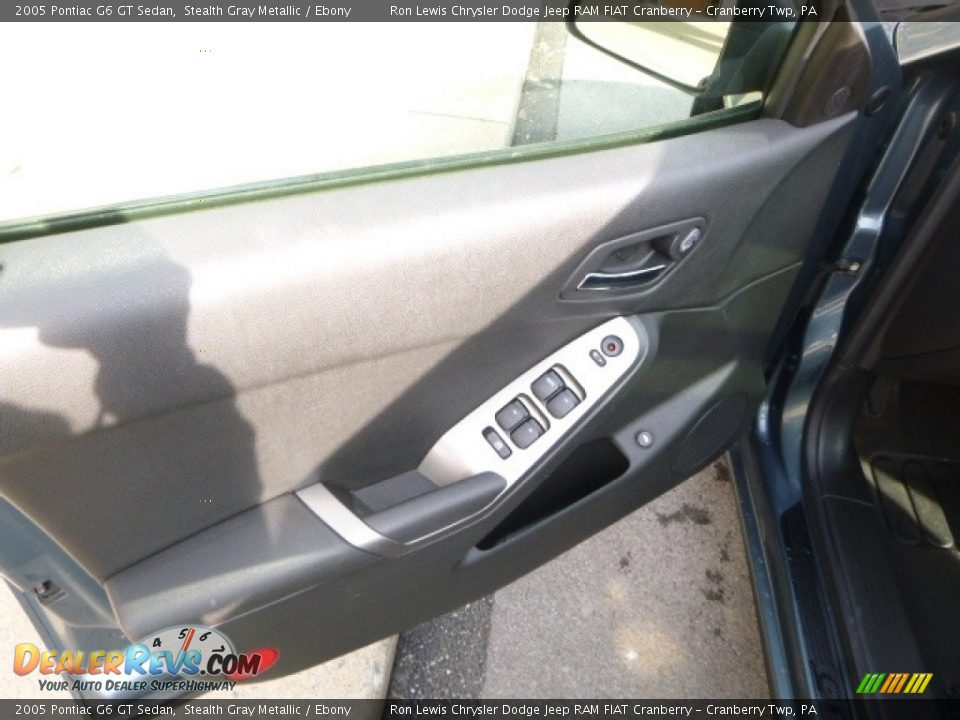 2005 Pontiac G6 GT Sedan Stealth Gray Metallic / Ebony Photo #15