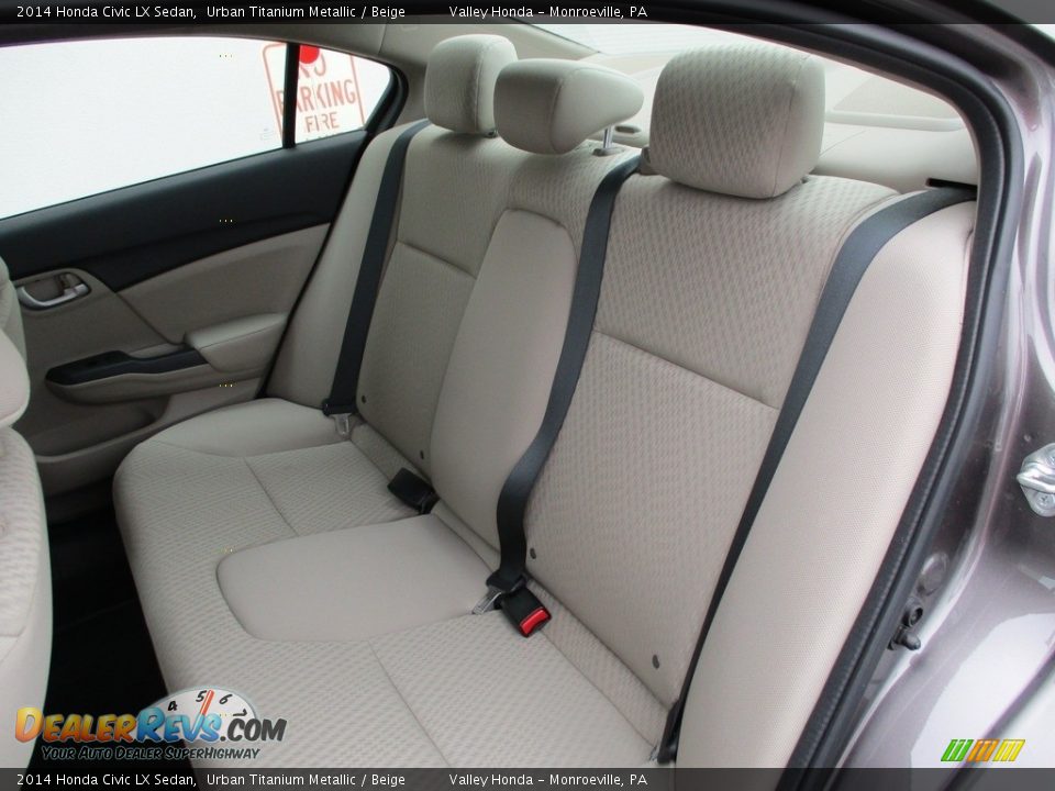 2014 Honda Civic LX Sedan Urban Titanium Metallic / Beige Photo #12