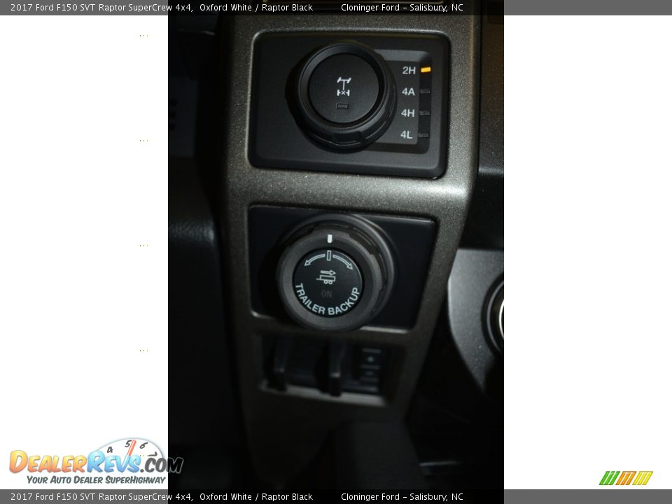 Controls of 2017 Ford F150 SVT Raptor SuperCrew 4x4 Photo #22