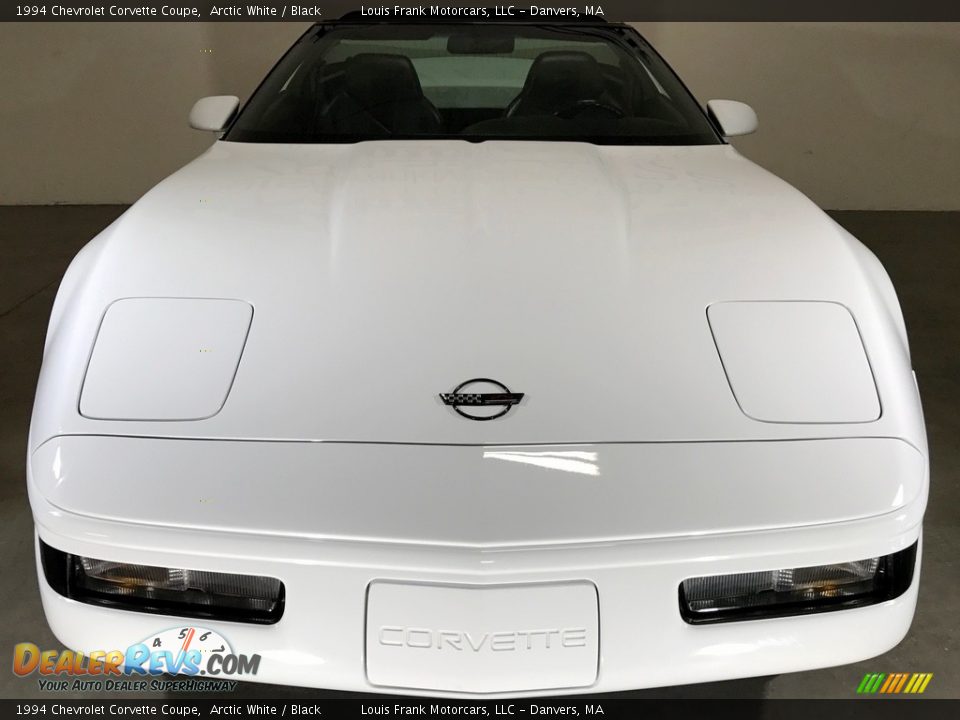 1994 Chevrolet Corvette Coupe Arctic White / Black Photo #7
