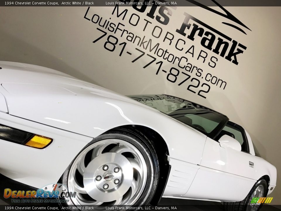 1994 Chevrolet Corvette Coupe Arctic White / Black Photo #20