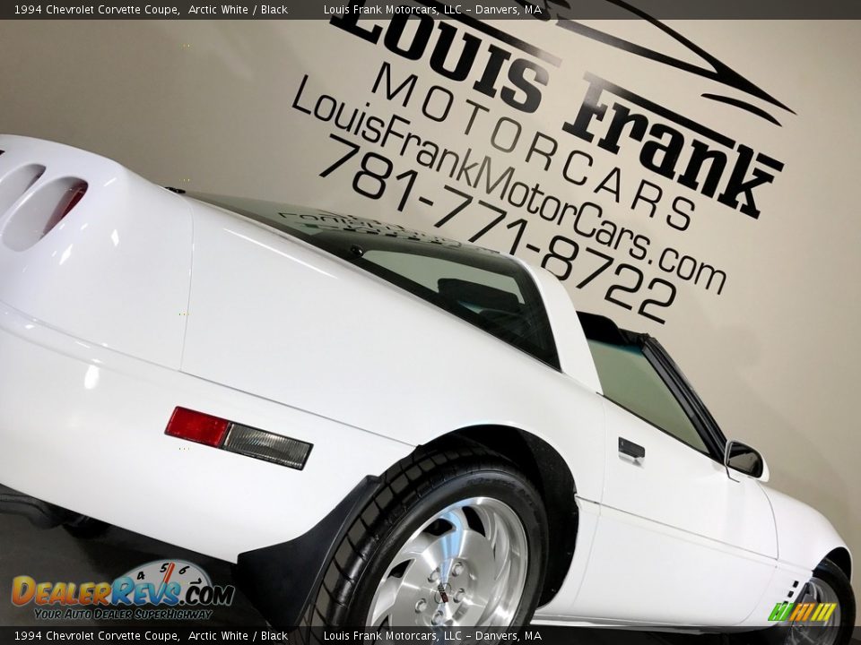 1994 Chevrolet Corvette Coupe Arctic White / Black Photo #21