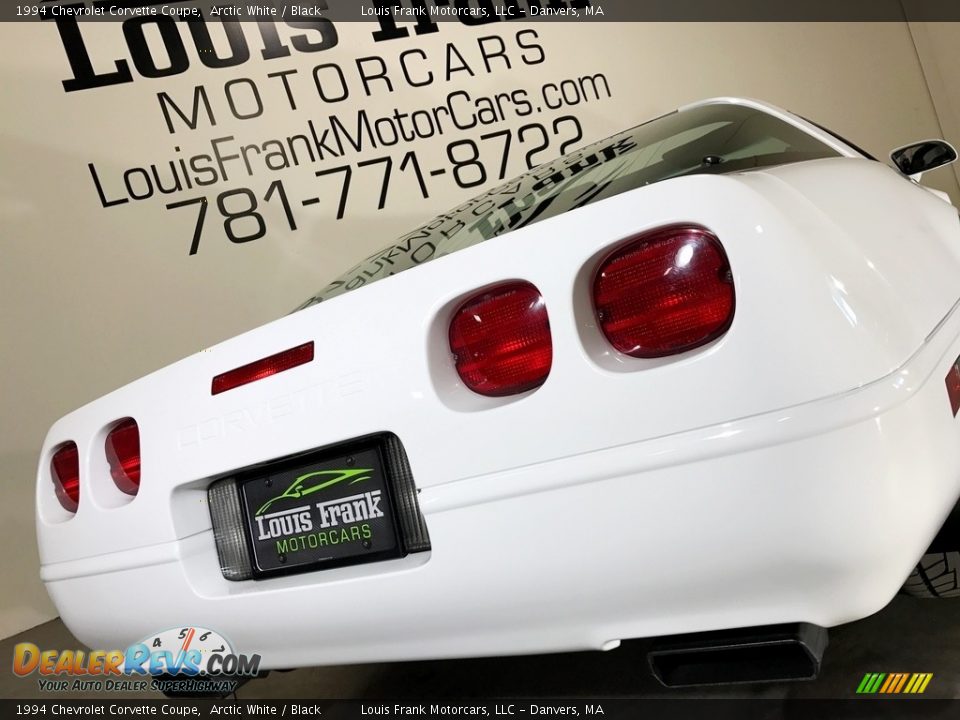 1994 Chevrolet Corvette Coupe Arctic White / Black Photo #27