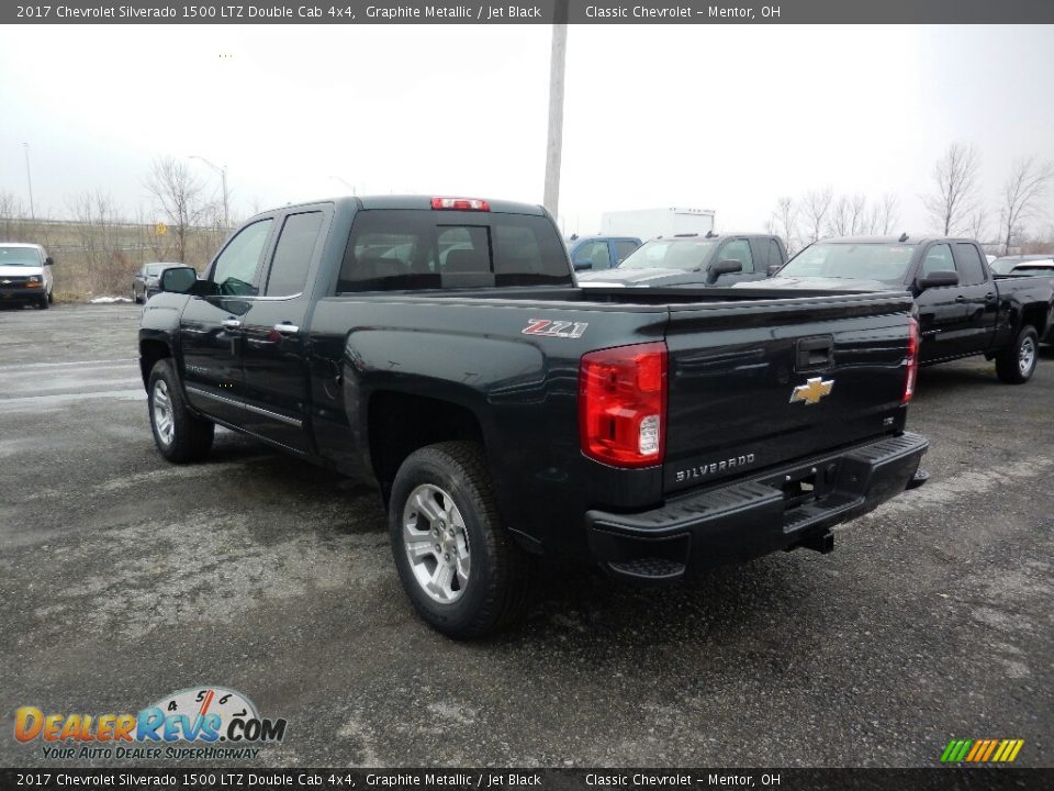 2017 Chevrolet Silverado 1500 LTZ Double Cab 4x4 Graphite Metallic / Jet Black Photo #5