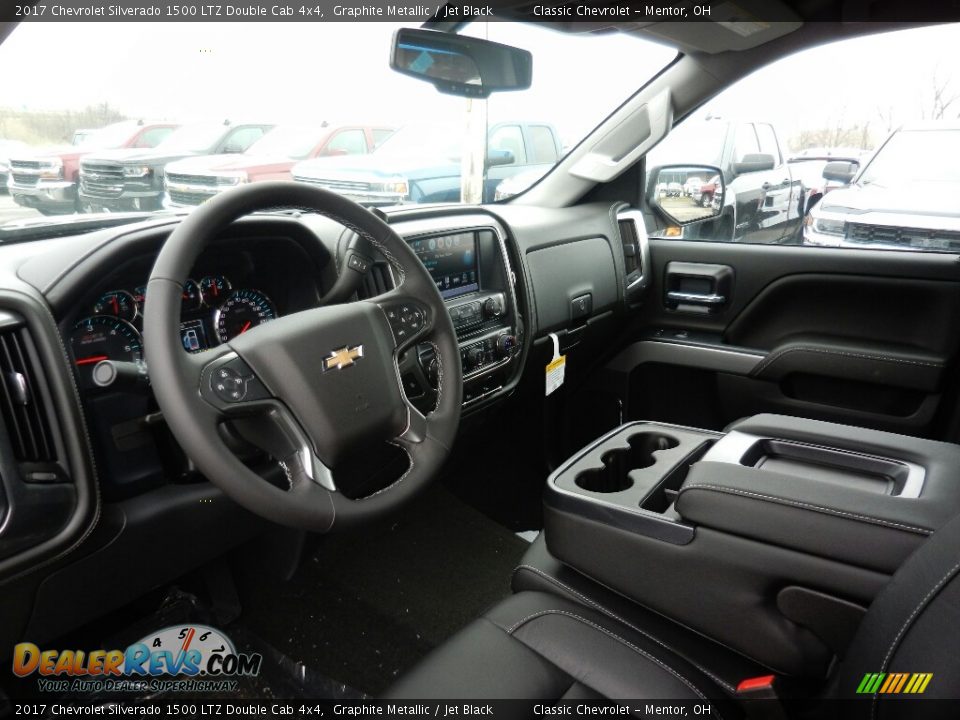 2017 Chevrolet Silverado 1500 LTZ Double Cab 4x4 Graphite Metallic / Jet Black Photo #7