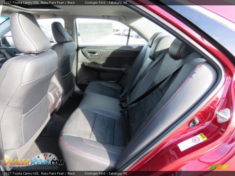 2017 Toyota Camry XSE Ruby Flare Pearl / Black Photo #6