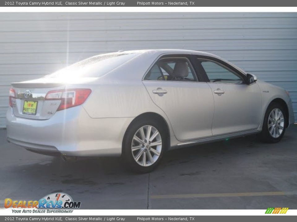 2012 Toyota Camry Hybrid XLE Classic Silver Metallic / Light Gray Photo #7