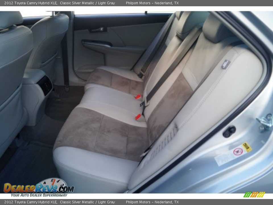 2012 Toyota Camry Hybrid XLE Classic Silver Metallic / Light Gray Photo #15
