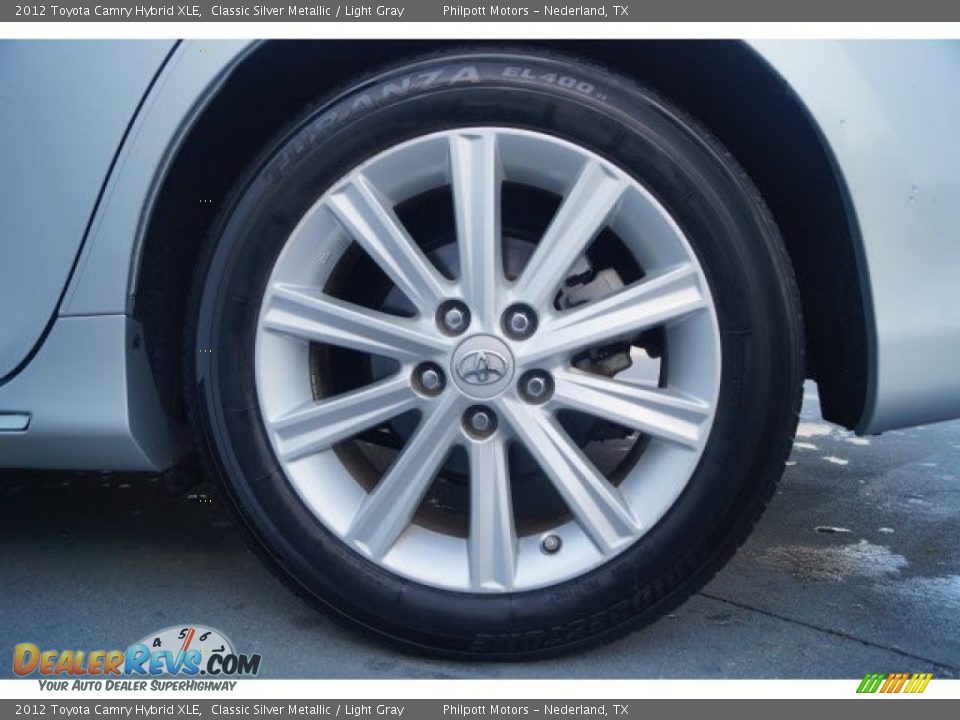 2012 Toyota Camry Hybrid XLE Classic Silver Metallic / Light Gray Photo #19