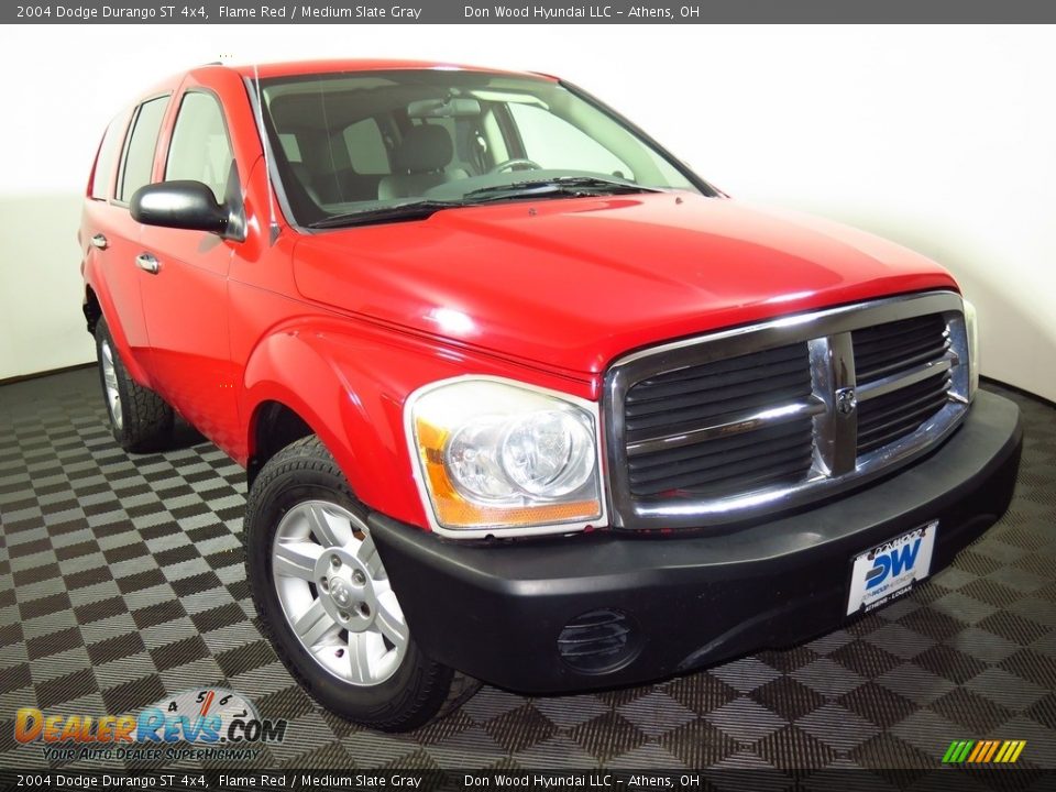 2004 Dodge Durango ST 4x4 Flame Red / Medium Slate Gray Photo #2