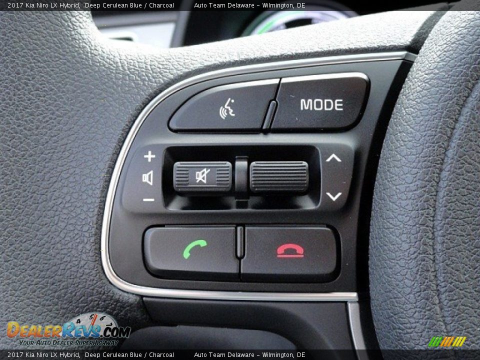 Controls of 2017 Kia Niro LX Hybrid Photo #21