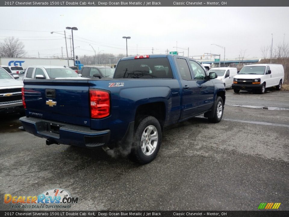 2017 Chevrolet Silverado 1500 LT Double Cab 4x4 Deep Ocean Blue Metallic / Jet Black Photo #4