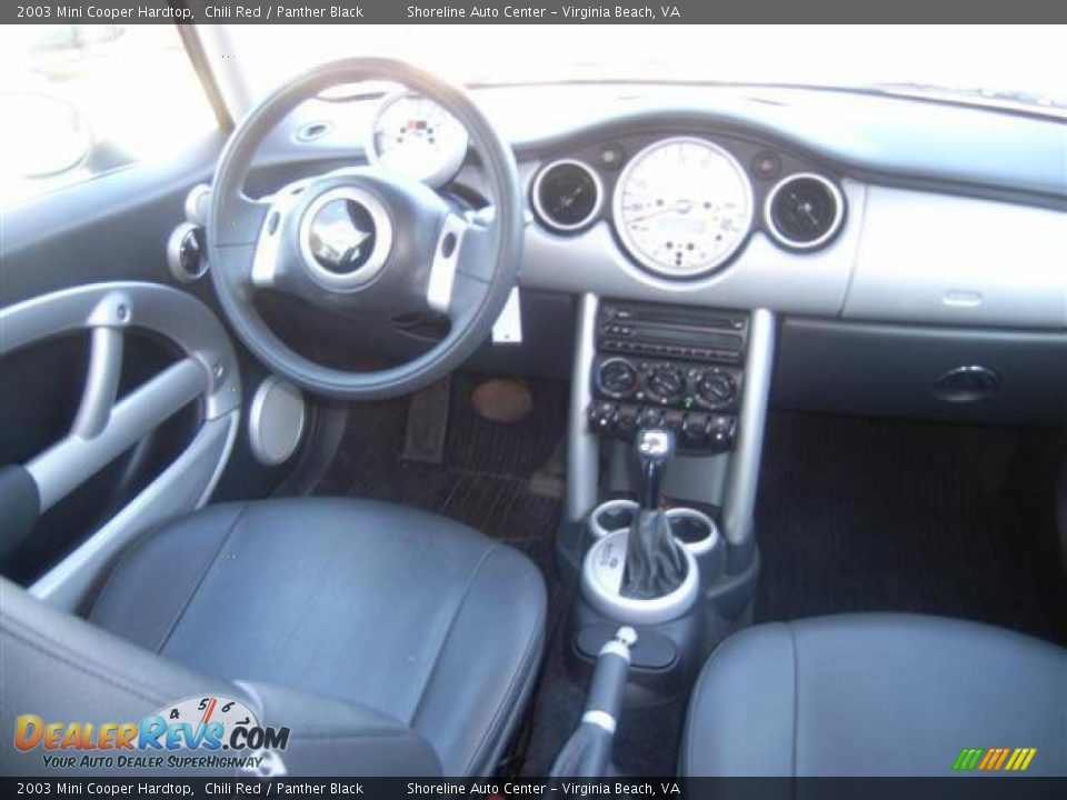 2003 Mini Cooper Hardtop Chili Red / Panther Black Photo #16