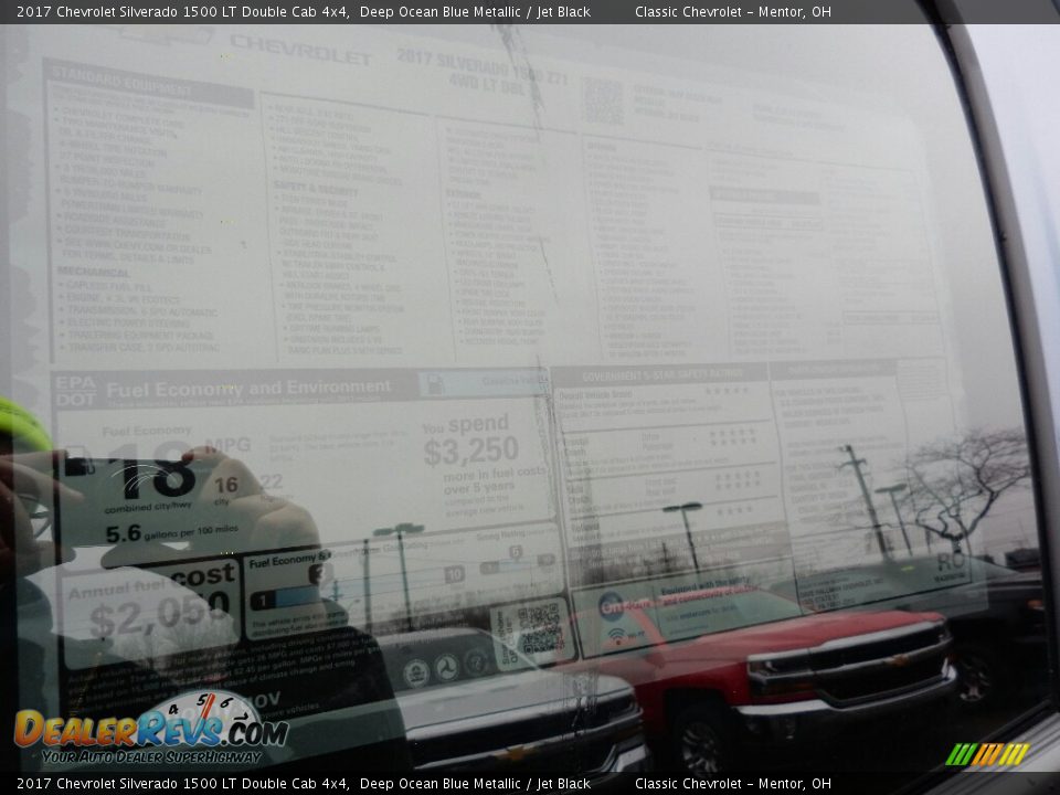 2017 Chevrolet Silverado 1500 LT Double Cab 4x4 Deep Ocean Blue Metallic / Jet Black Photo #6