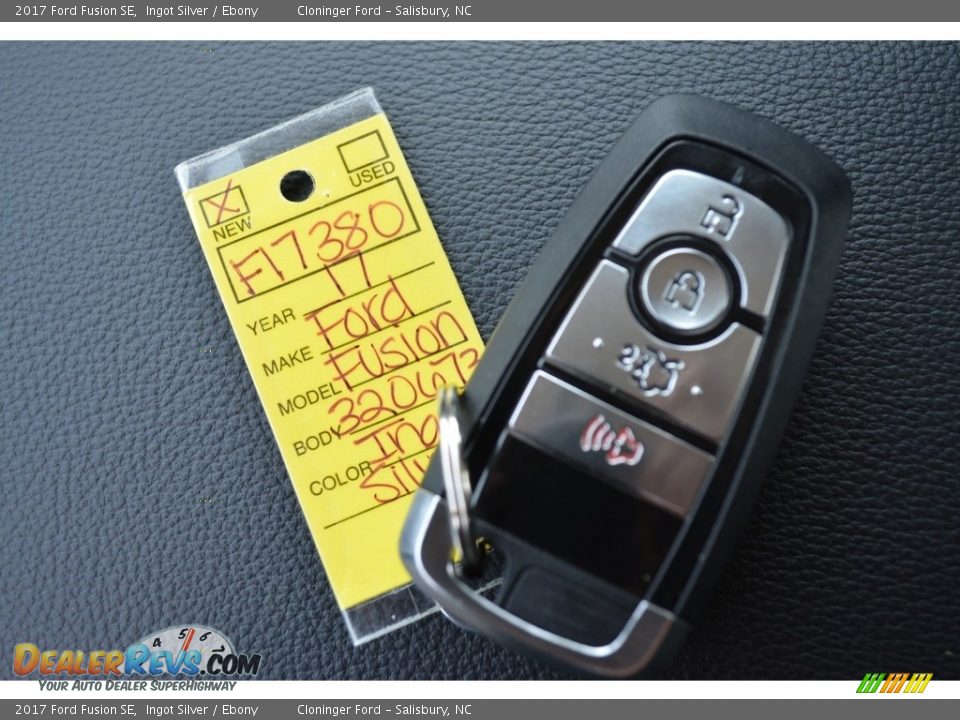 2017 Ford Fusion SE Ingot Silver / Ebony Photo #19