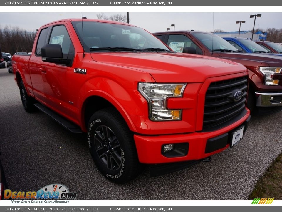 2017 Ford F150 XLT SuperCab 4x4 Race Red / Black Photo #1
