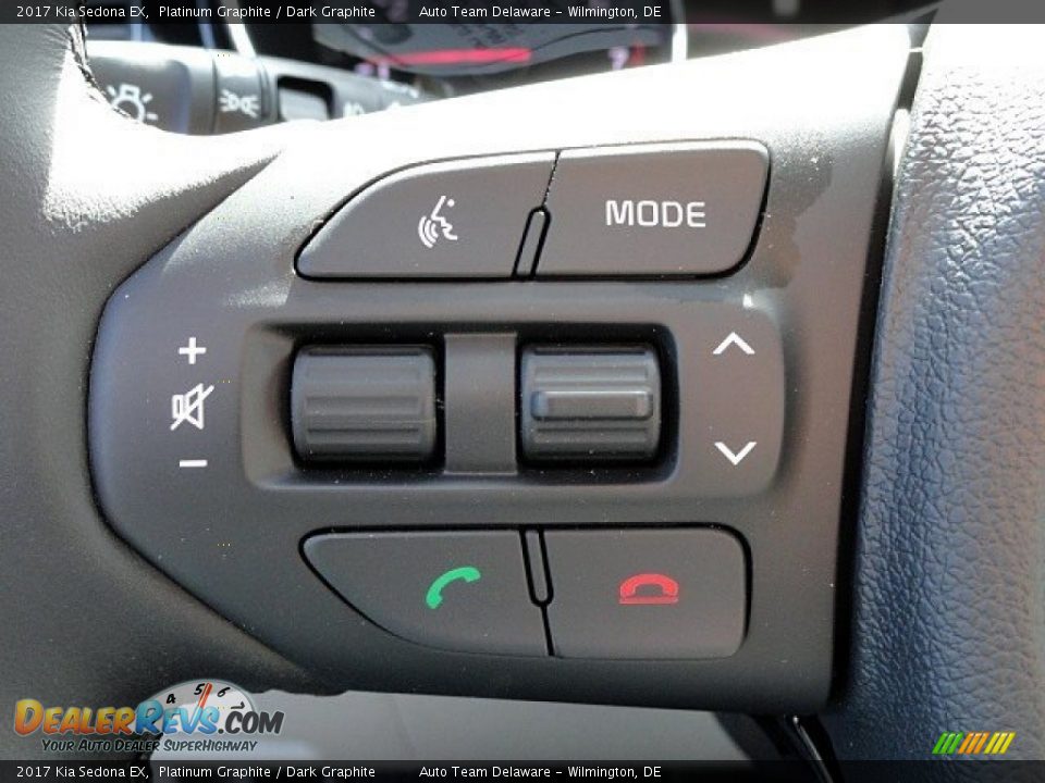 Controls of 2017 Kia Sedona EX Photo #24