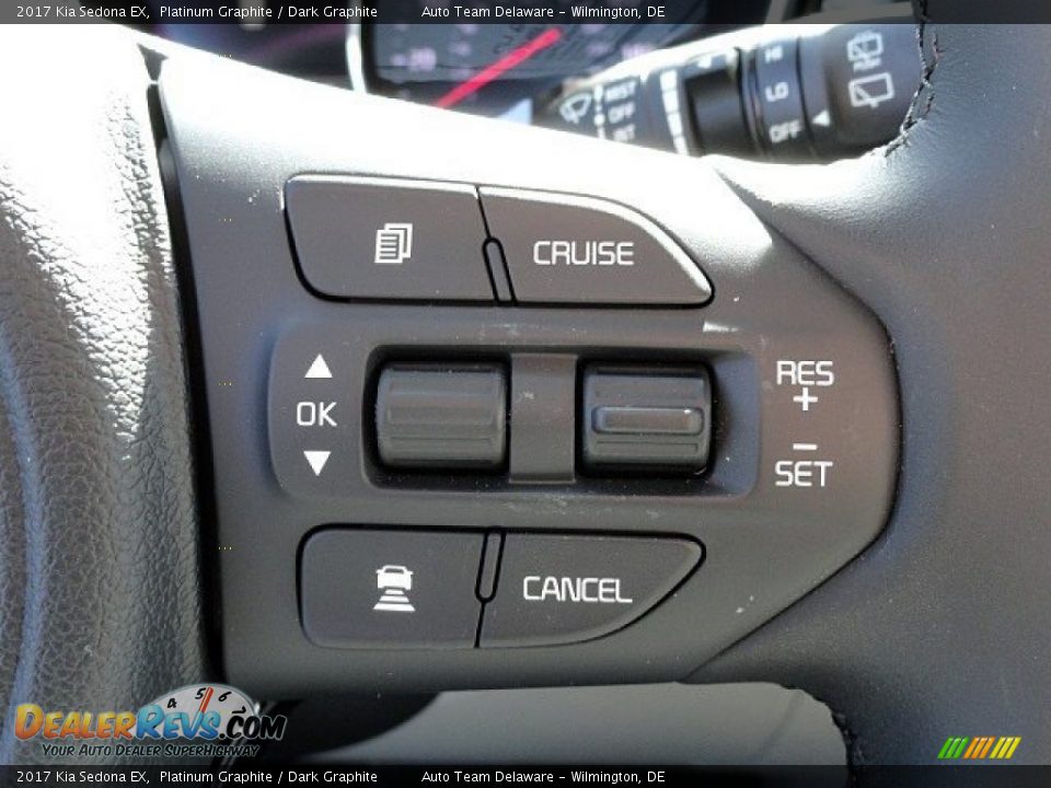 Controls of 2017 Kia Sedona EX Photo #25