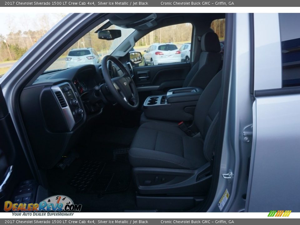 2017 Chevrolet Silverado 1500 LT Crew Cab 4x4 Silver Ice Metallic / Jet Black Photo #9