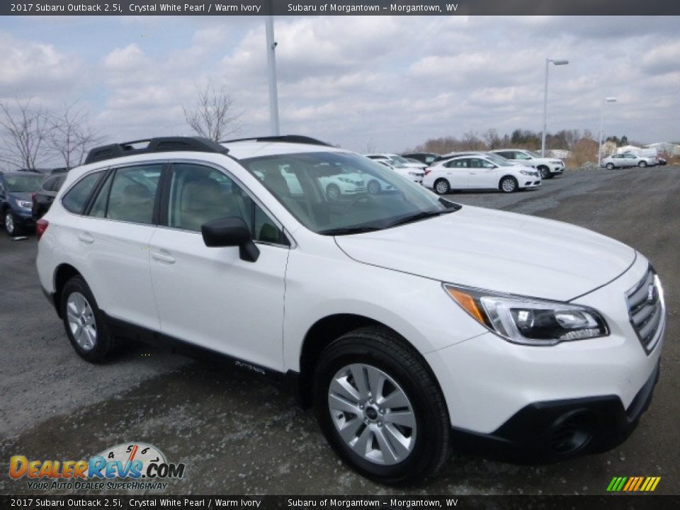 2017 Subaru Outback 2.5i Crystal White Pearl / Warm Ivory Photo #1