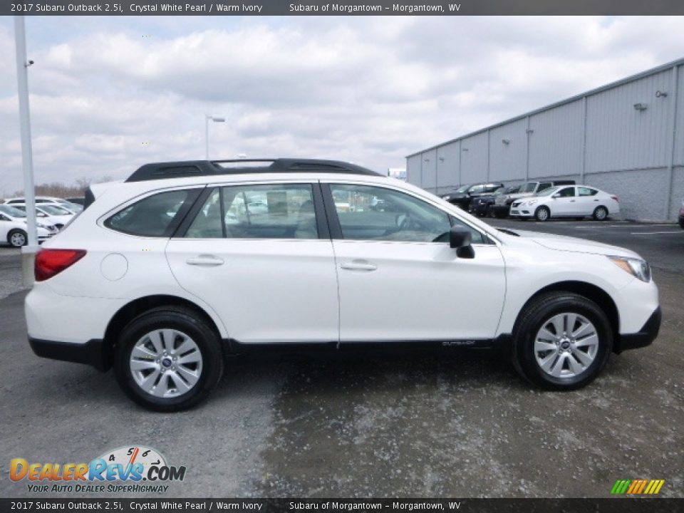 2017 Subaru Outback 2.5i Crystal White Pearl / Warm Ivory Photo #2