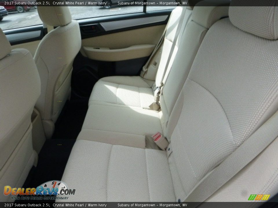 2017 Subaru Outback 2.5i Crystal White Pearl / Warm Ivory Photo #14