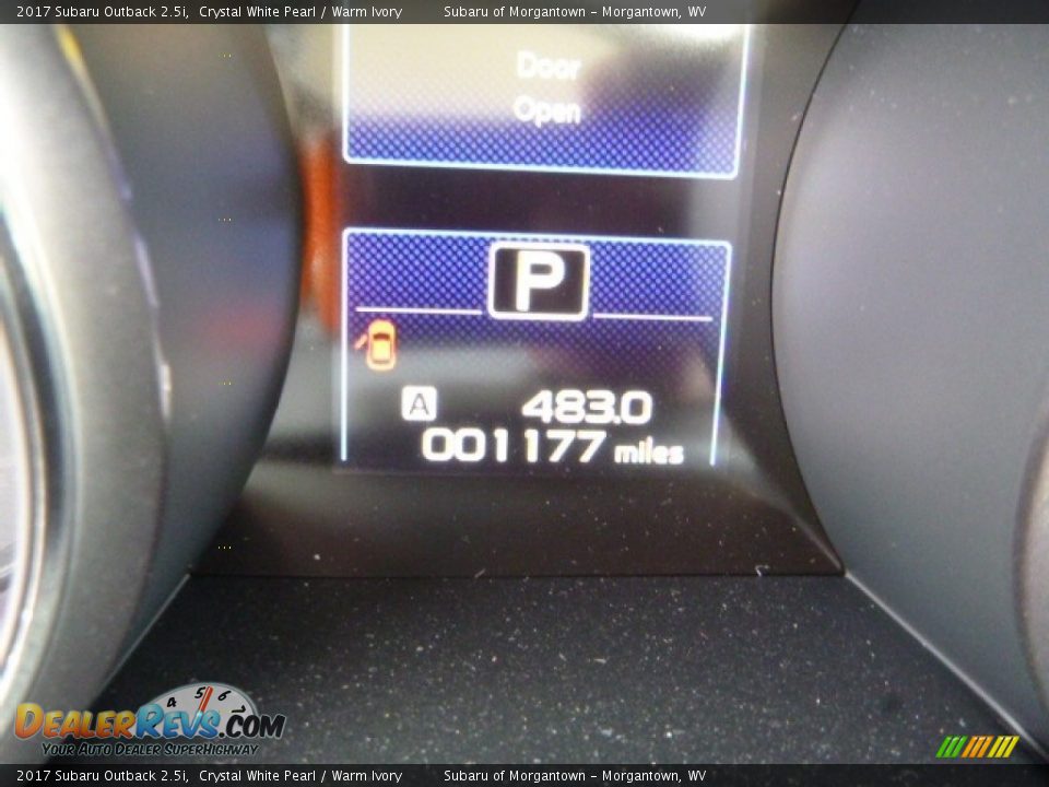 2017 Subaru Outback 2.5i Crystal White Pearl / Warm Ivory Photo #25