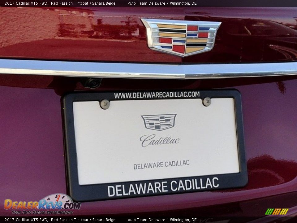 2017 Cadillac XT5 FWD Red Passion Tintcoat / Sahara Beige Photo #27