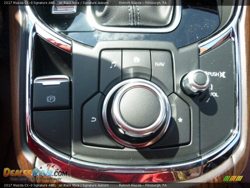Controls of 2017 Mazda CX-9 Signature AWD Photo #14