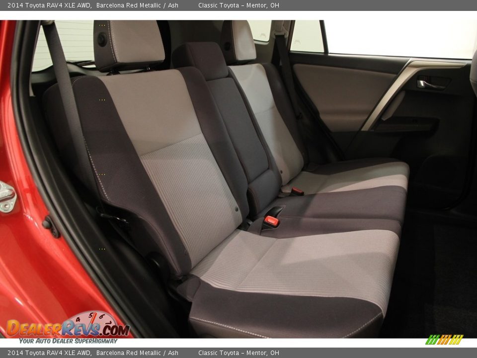 2014 Toyota RAV4 XLE AWD Barcelona Red Metallic / Ash Photo #15
