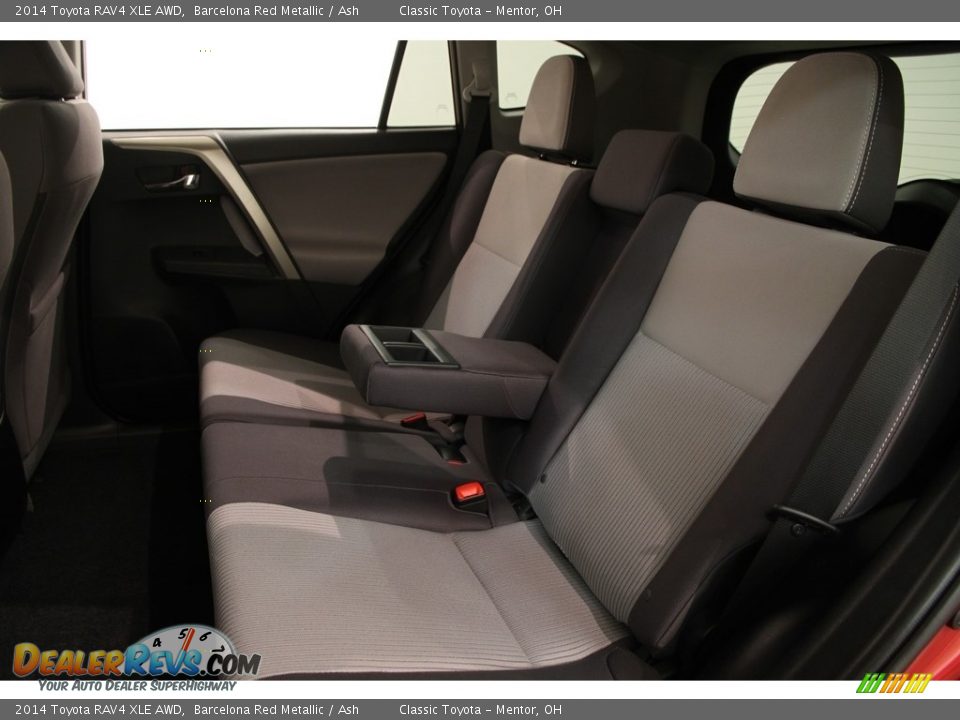 2014 Toyota RAV4 XLE AWD Barcelona Red Metallic / Ash Photo #17