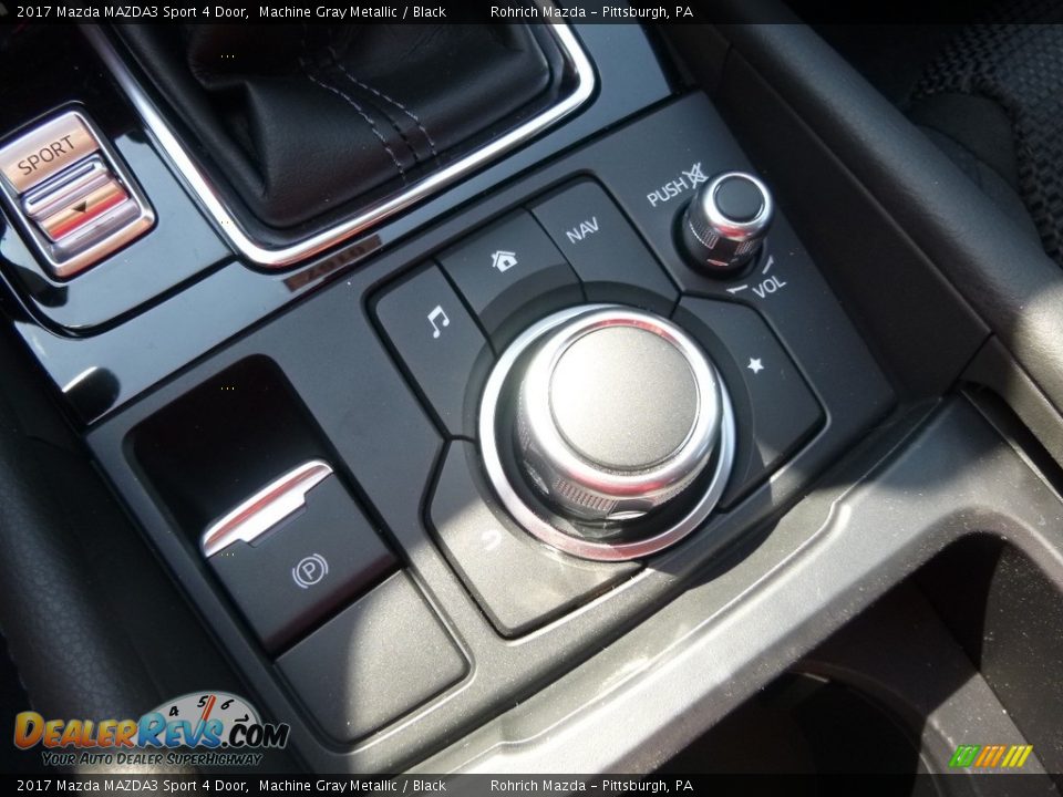 2017 Mazda MAZDA3 Sport 4 Door Machine Gray Metallic / Black Photo #13