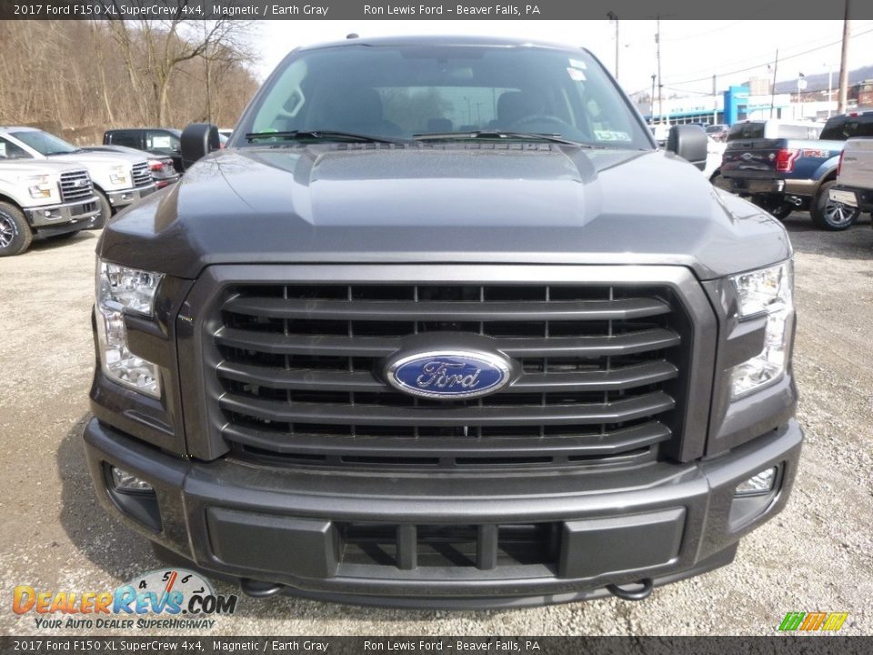 2017 Ford F150 XL SuperCrew 4x4 Magnetic / Earth Gray Photo #8