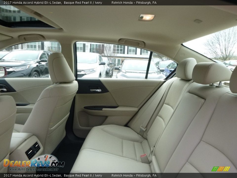 2017 Honda Accord Hybrid EX-L Sedan Basque Red Pearl II / Ivory Photo #7