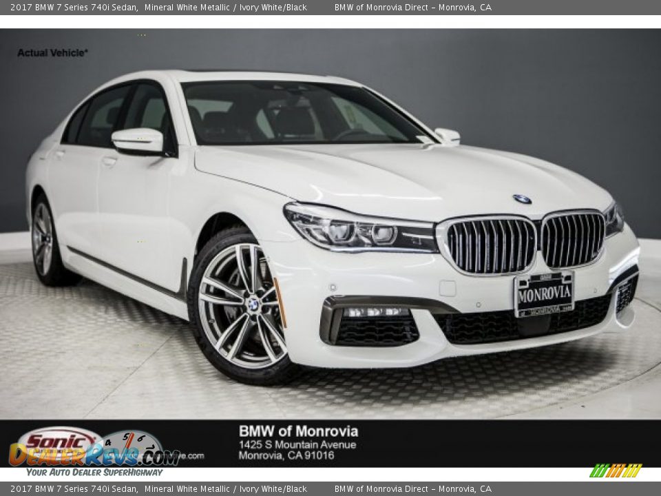 2017 BMW 7 Series 740i Sedan Mineral White Metallic / Ivory White/Black Photo #1
