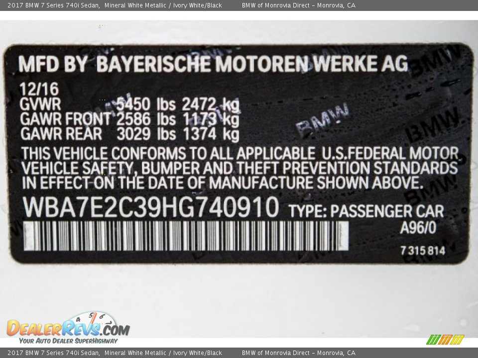 2017 BMW 7 Series 740i Sedan Mineral White Metallic / Ivory White/Black Photo #11