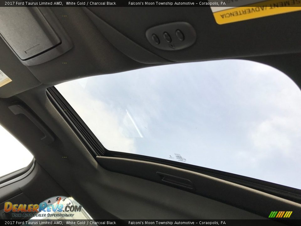 2017 Ford Taurus Limited AWD White Gold / Charcoal Black Photo #11