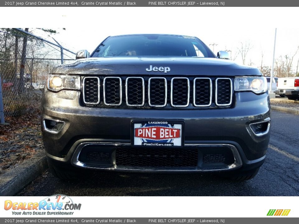 2017 Jeep Grand Cherokee Limited 4x4 Granite Crystal Metallic / Black Photo #2