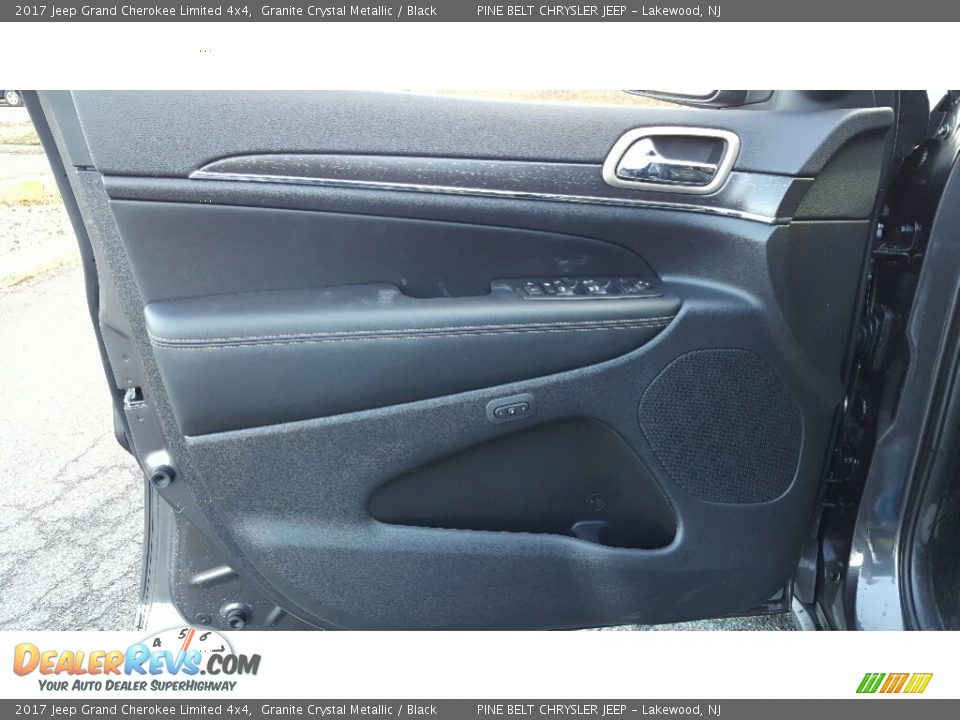 2017 Jeep Grand Cherokee Limited 4x4 Granite Crystal Metallic / Black Photo #6