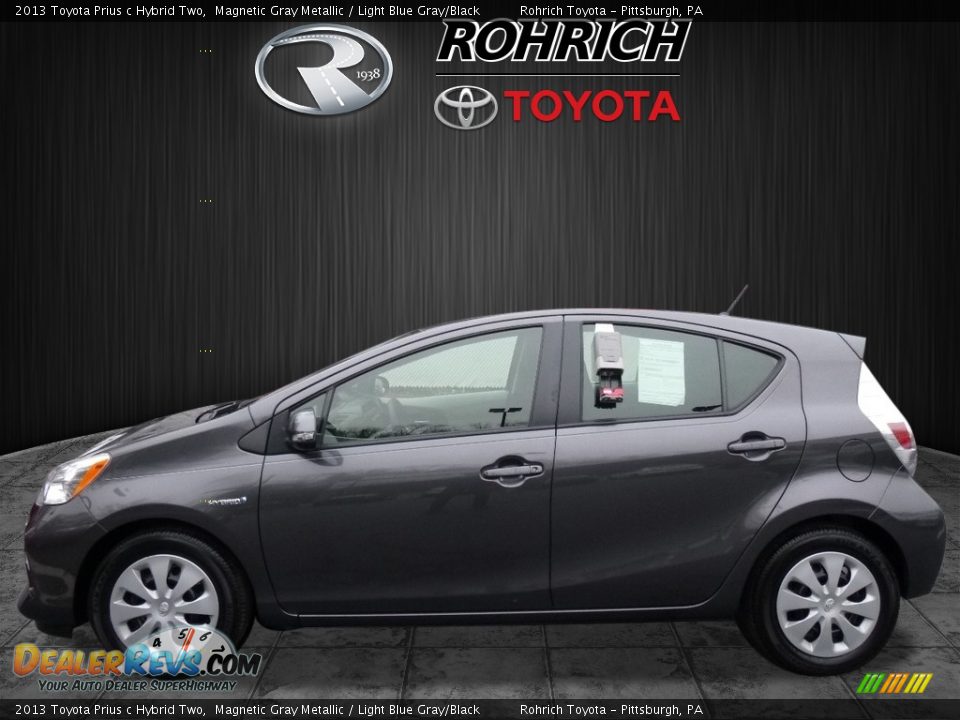 2013 Toyota Prius c Hybrid Two Magnetic Gray Metallic / Light Blue Gray/Black Photo #4