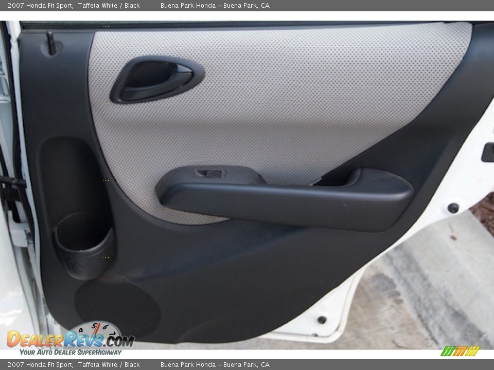2007 Honda Fit Sport Taffeta White / Black Photo #22