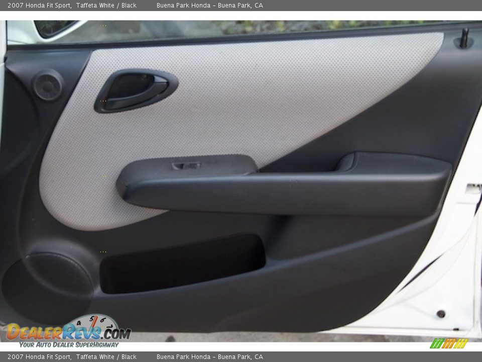 2007 Honda Fit Sport Taffeta White / Black Photo #23