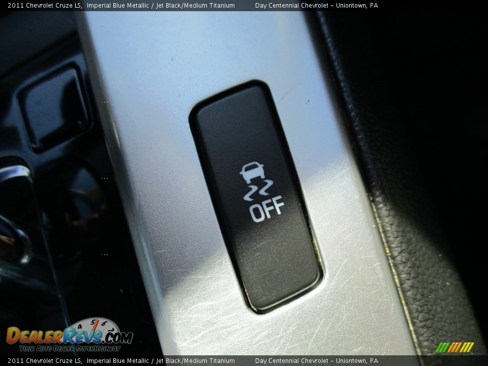 2011 Chevrolet Cruze LS Imperial Blue Metallic / Jet Black/Medium Titanium Photo #30