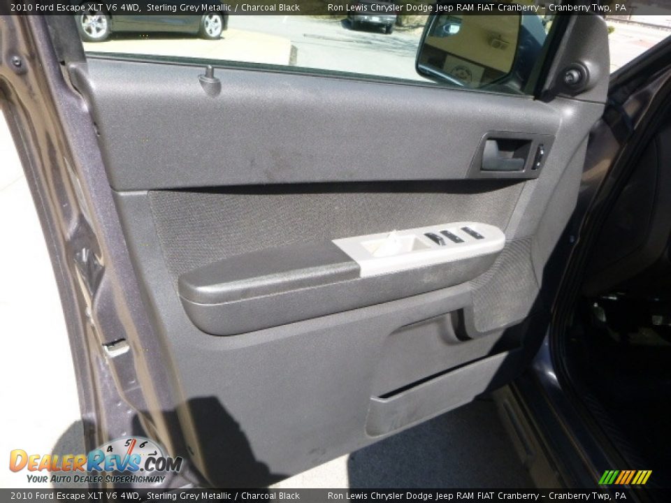2010 Ford Escape XLT V6 4WD Sterling Grey Metallic / Charcoal Black Photo #14